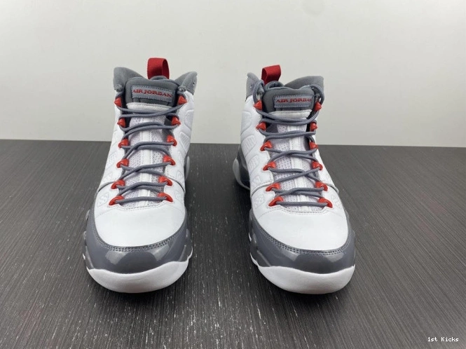 1st Kicks Shoes Fire Air CT8019-162 Jordan Red 9 0808